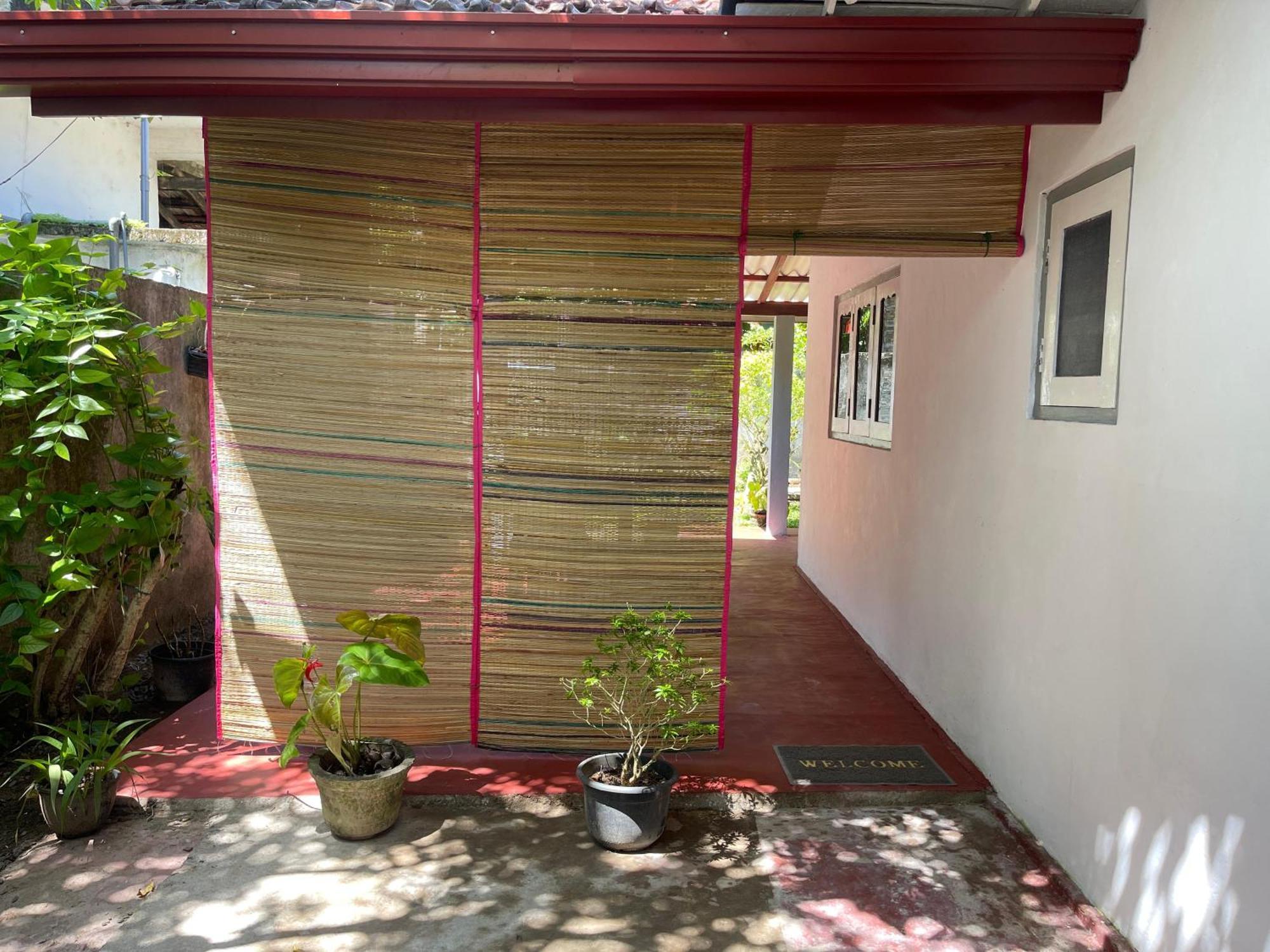 Ostello Surf Resort Ahangama Habitación foto
